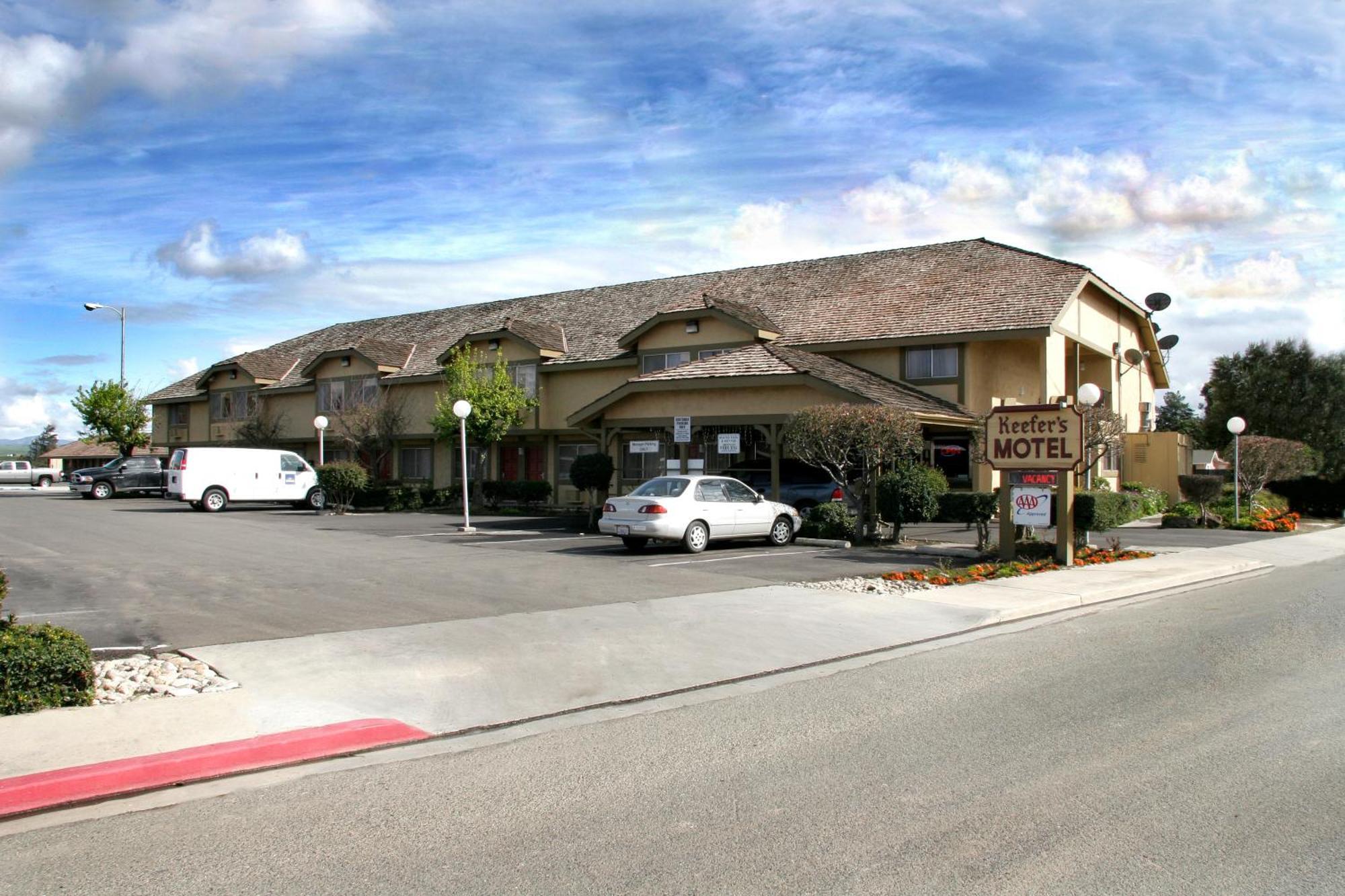 Keefers Inn King City Exterior photo
